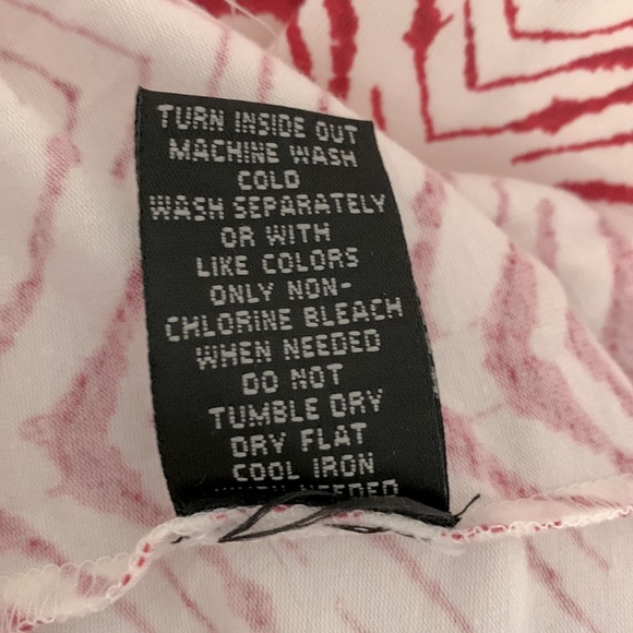 Preswick & Moore Pattern Short Sleeve Top - Picture 5 of 5